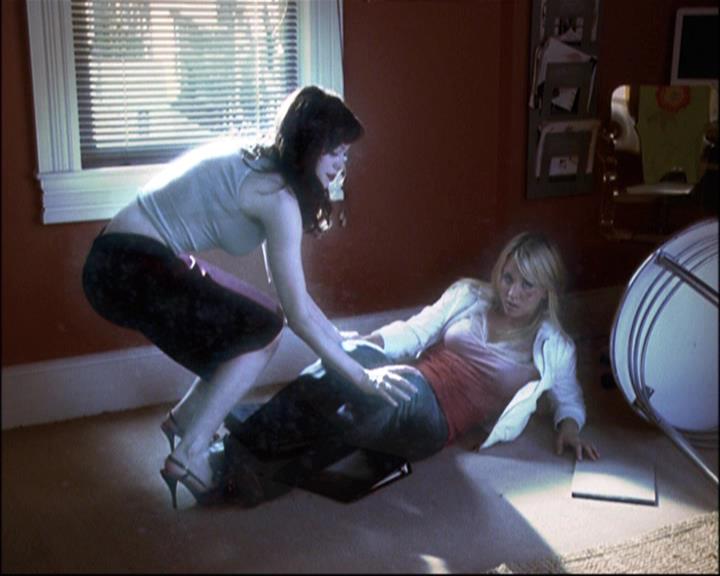 Charmed-Online-dot-net_806KillBillieVol1-1925.jpg