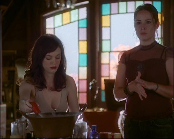 Charmed-Online-dot-net_806KillBillieVol1-1949.jpg