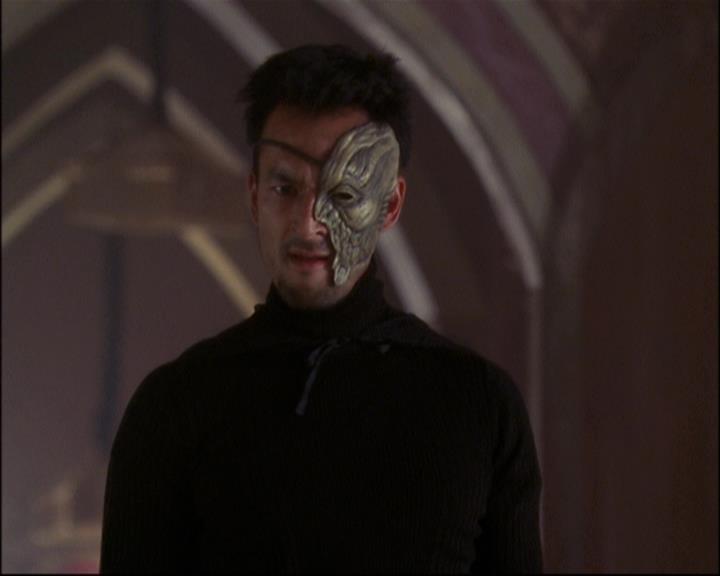 Charmed-Online-dot-net_806KillBillieVol1-2061.jpg