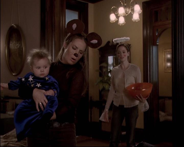 Charmed-Online-dot-net_806KillBillieVol1-2254.jpg