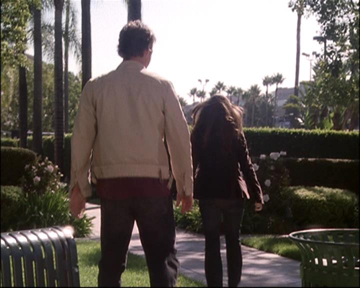 Charmed-Online-dot-net_807TheLostPictureShow0818.jpg