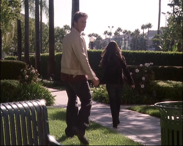 Charmed-Online-dot-net_807TheLostPictureShow0819.jpg