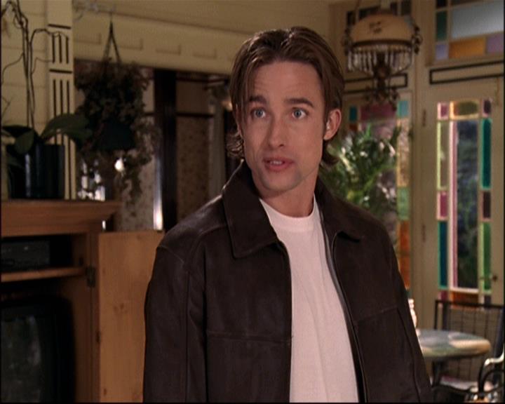 Charmed-Online-dot-net_807TheLostPictureShow1257.jpg