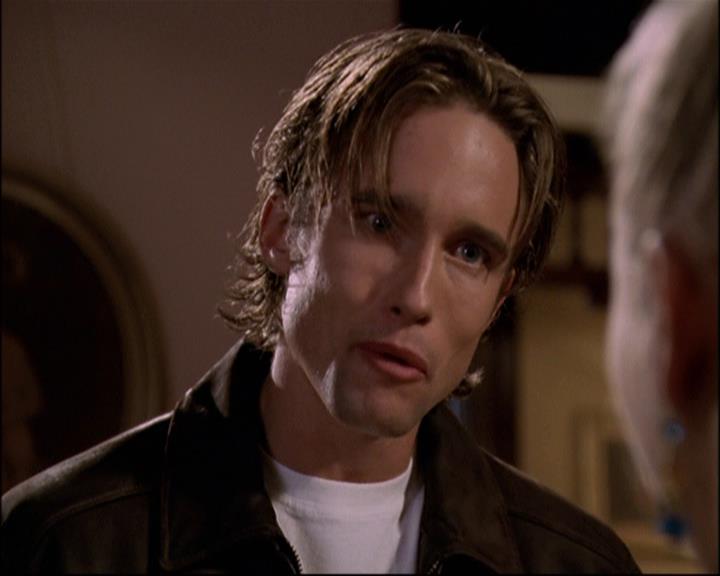 Charmed-Online-dot-net_807TheLostPictureShow2000.jpg Charmed-Online-dot-net_807TheLostPictureShow2000.jpg