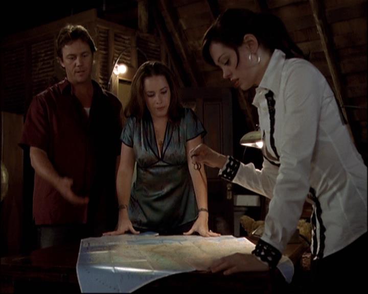 Charmed-Online-dot-net_807TheLostPictureShow2130.jpg
