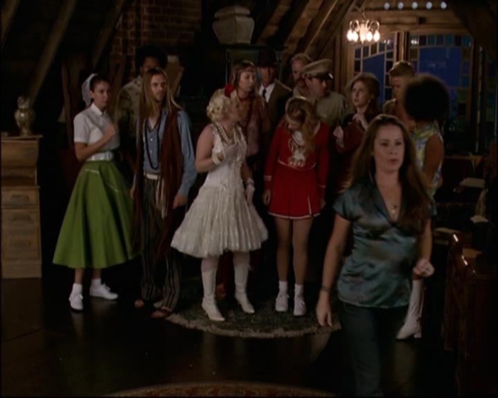 Charmed-Online-dot-net_807TheLostPictureShow2185.jpg