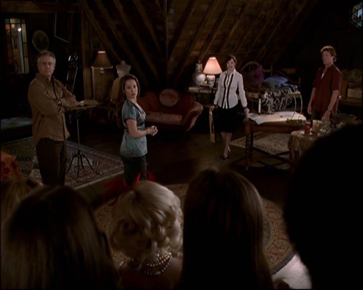 Charmed-Online-dot-net_807TheLostPictureShow2220.jpg
