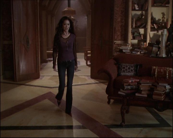 Charmed-Online-dot-net_808BattleOfTheHexes0220.jpg