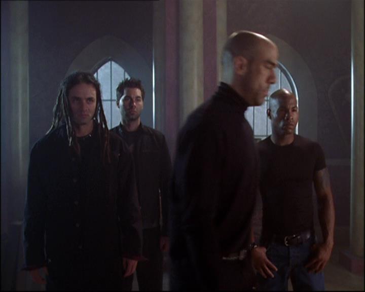Charmed-Online-dot-net_808BattleOfTheHexes0250.jpg