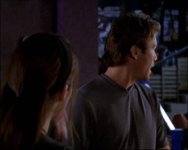 Charmed-Online-dot-net_808BattleOfTheHexes0442.jpg Charmed-Online-dot-net_808BattleOfTheHexes0442.jpg