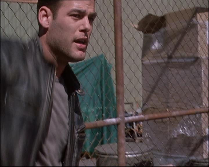 Charmed-Online-dot-net_808BattleOfTheHexes0549.jpg Charmed-Online-dot-net_808BattleOfTheHexes0549.jpg