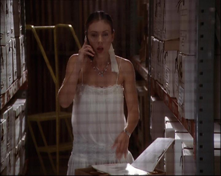 Charmed-Online-dot-net_808BattleOfTheHexes0607.jpg