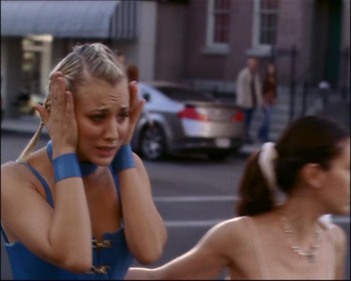 Charmed-Online-dot-net_808BattleOfTheHexes0714.jpg Charmed-Online-dot-net_808BattleOfTheHexes0714.jpg