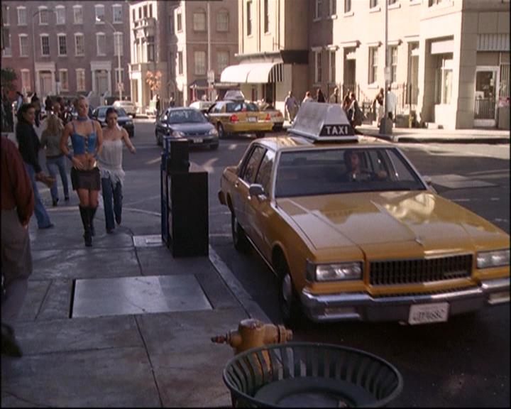 Charmed-Online-dot-net_808BattleOfTheHexes0718.jpg