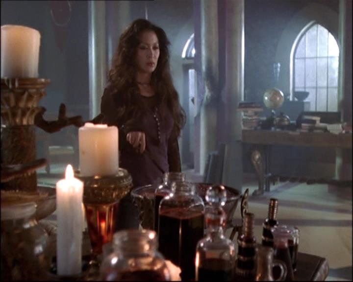 Charmed-Online-dot-net_808BattleOfTheHexes0731.jpg