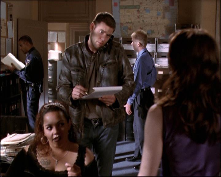 Charmed-Online-dot-net_808BattleOfTheHexes0792.jpg