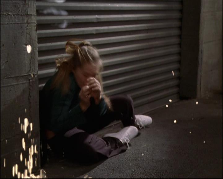 Charmed-Online-dot-net_808BattleOfTheHexes1125.jpg Charmed-Online-dot-net_808BattleOfTheHexes1125.jpg