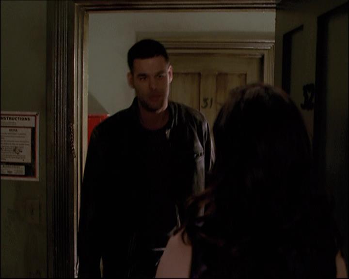 Charmed-Online-dot-net_808BattleOfTheHexes1316.jpg Charmed-Online-dot-net_808BattleOfTheHexes1316.jpg