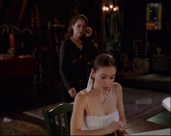 Charmed-Online-dot-net_808BattleOfTheHexes1778.jpg