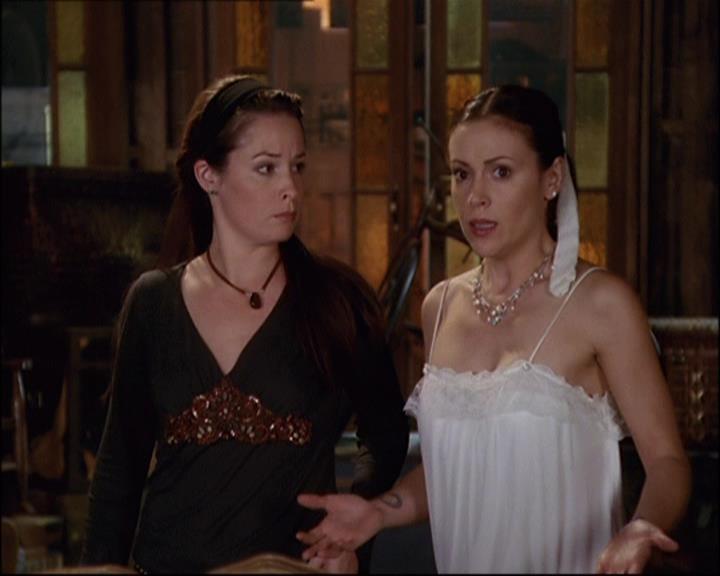 Charmed-Online-dot-net_808BattleOfTheHexes1841.jpg