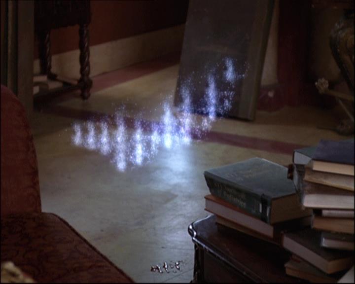 Charmed-Online-dot-net_808BattleOfTheHexes2035.jpg