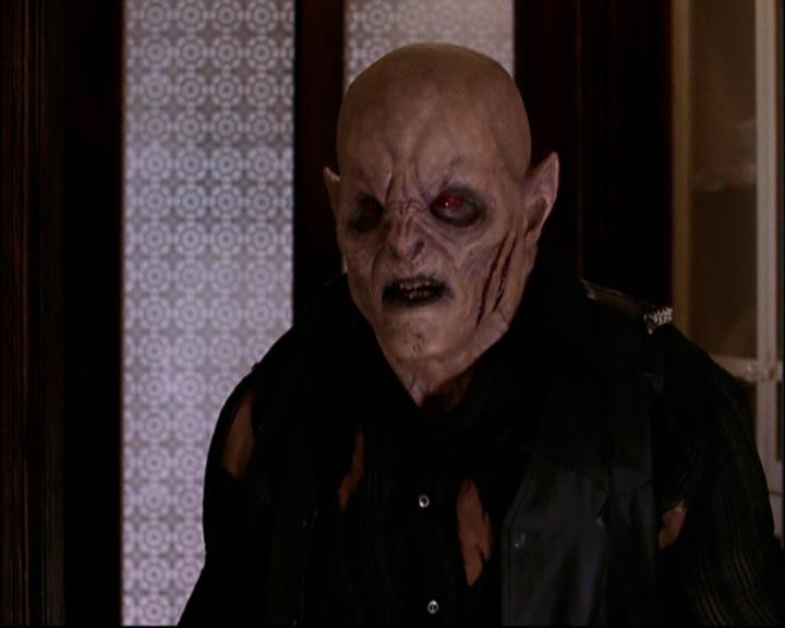 Charmed-Online-dot-net_809HulkusPocus0559.jpg
