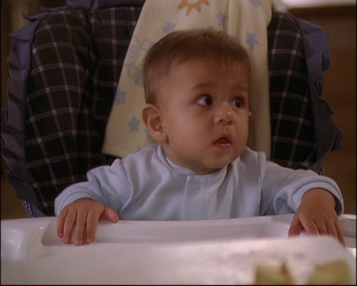 Charmed-Online-dot-net_809HulkusPocus0720.jpg