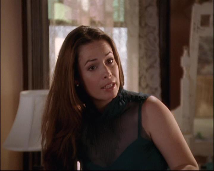 Charmed-Online-dot-net_809HulkusPocus1082.jpg