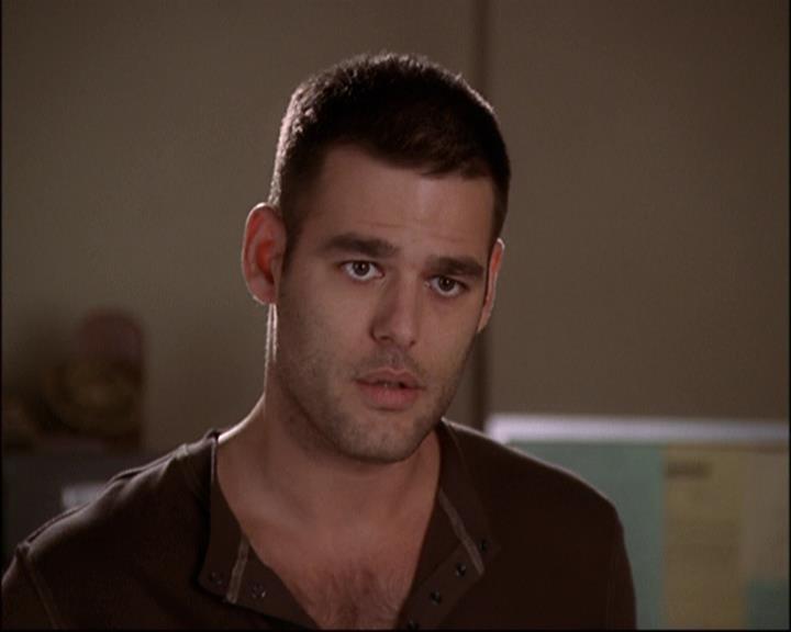 Charmed-Online-dot-net_809HulkusPocus1307.jpg