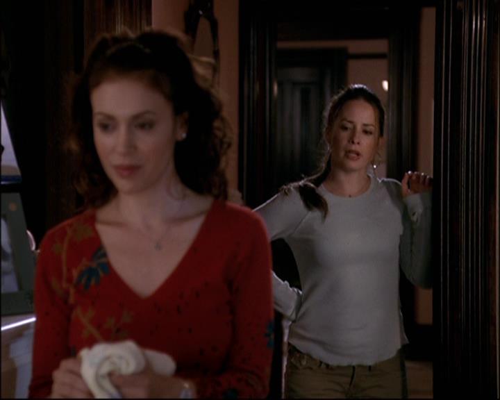 Charmed-Online-dot-net_809HulkusPocus2192.jpg