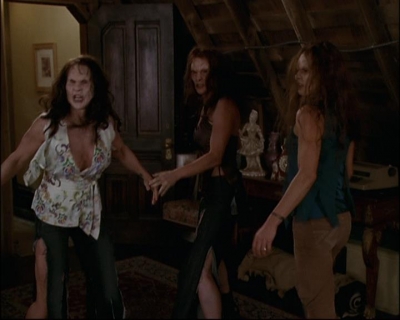 Charmed-Online-dot-net_809HulkusPocus1777.jpg