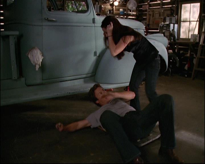 Charmed-Online-dot-net_810VayaConLeos0430.jpg Charmed-Online-dot-net_810VayaConLeos0430.jpg