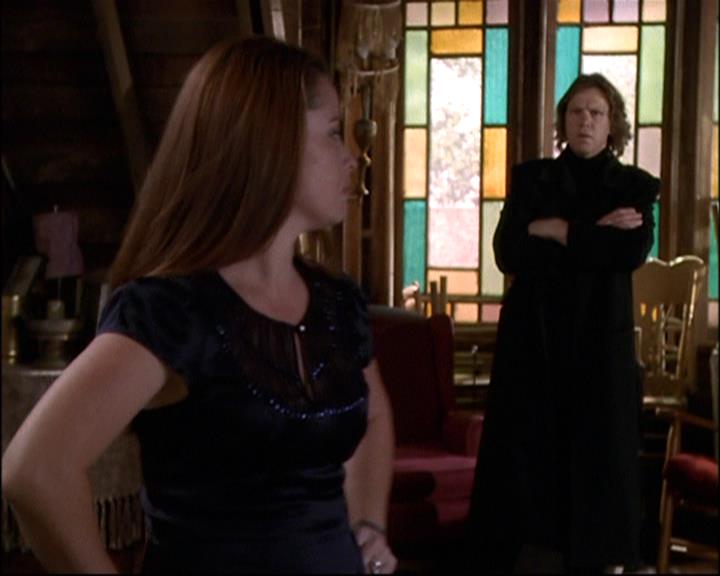 Charmed-Online-dot-net_810VayaConLeos0501.jpg Charmed-Online-dot-net_810VayaConLeos0501.jpg