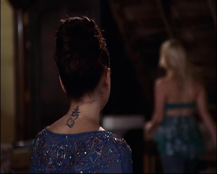 Charmed-Online-dot-net_810VayaConLeos0904.jpg