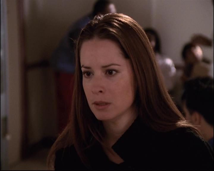 Charmed-Online-dot-net_810VayaConLeos1215.jpg