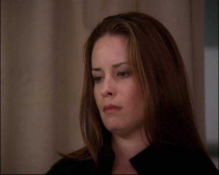 Charmed-Online-dot-net_810VayaConLeos1289.jpg