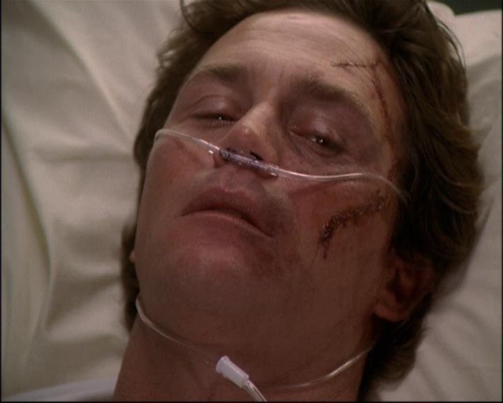 Charmed-Online-dot-net_810VayaConLeos1329.jpg