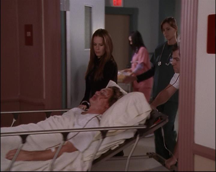 Charmed-Online-dot-net_810VayaConLeos1349.jpg