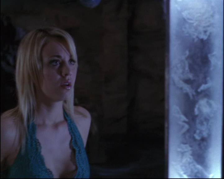 Charmed-Online-dot-net_810VayaConLeos1412.jpg