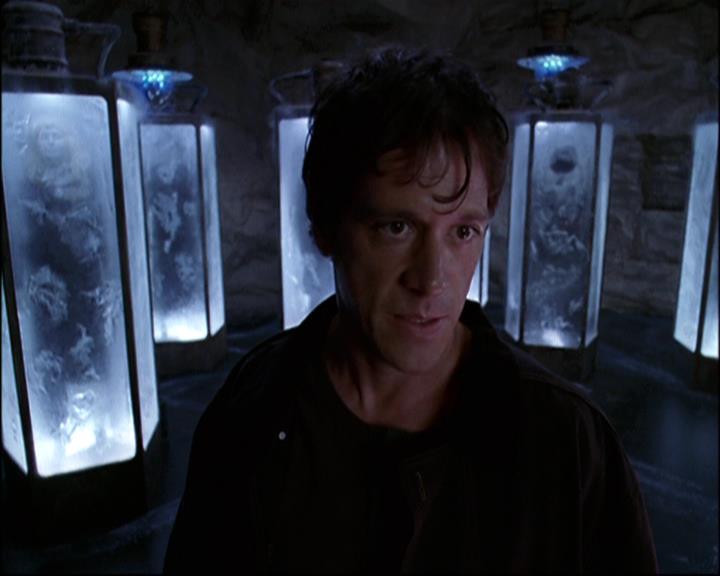 Charmed-Online-dot-net_810VayaConLeos1442.jpg