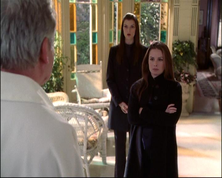 Charmed-Online-dot-net_810VayaConLeos1556.jpg