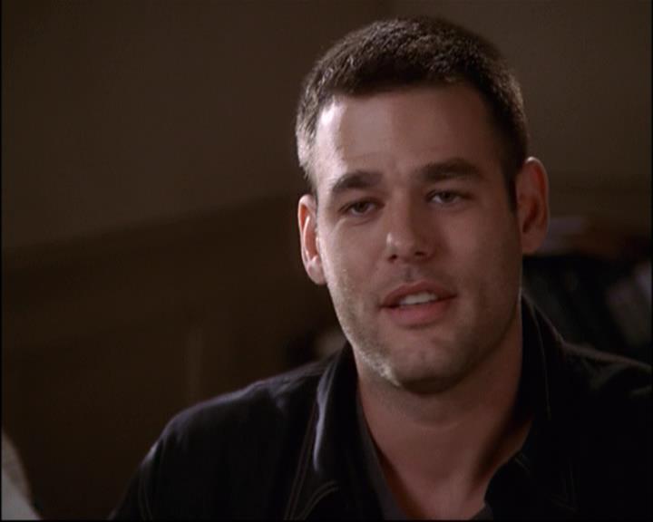 Charmed-Online-dot-net_810VayaConLeos1721.jpg