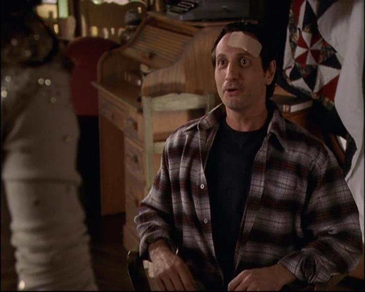 Charmed-Online-dot-net_810VayaConLeos1792.jpg Charmed-Online-dot-net_810VayaConLeos1792.jpg