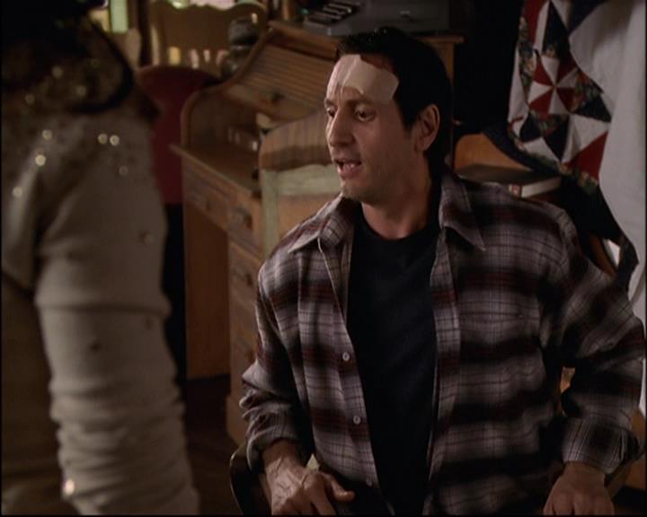 Charmed-Online-dot-net_810VayaConLeos1793.jpg Charmed-Online-dot-net_810VayaConLeos1793.jpg