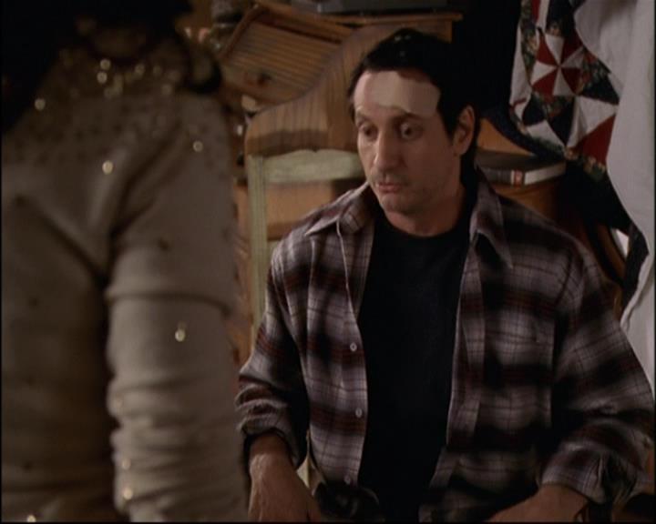 Charmed-Online-dot-net_810VayaConLeos1800.jpg Charmed-Online-dot-net_810VayaConLeos1800.jpg