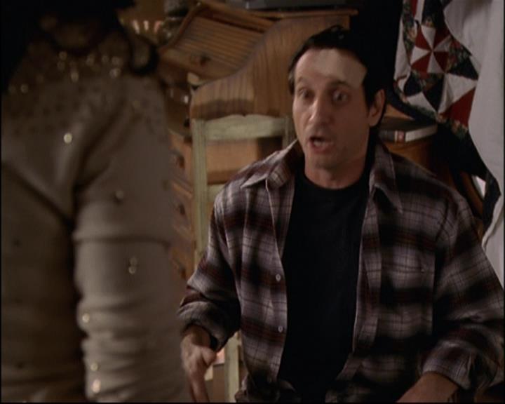 Charmed-Online-dot-net_810VayaConLeos1801.jpg Charmed-Online-dot-net_810VayaConLeos1801.jpg