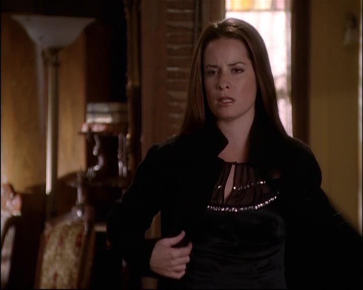 Charmed-Online-dot-net_810VayaConLeos1835.jpg