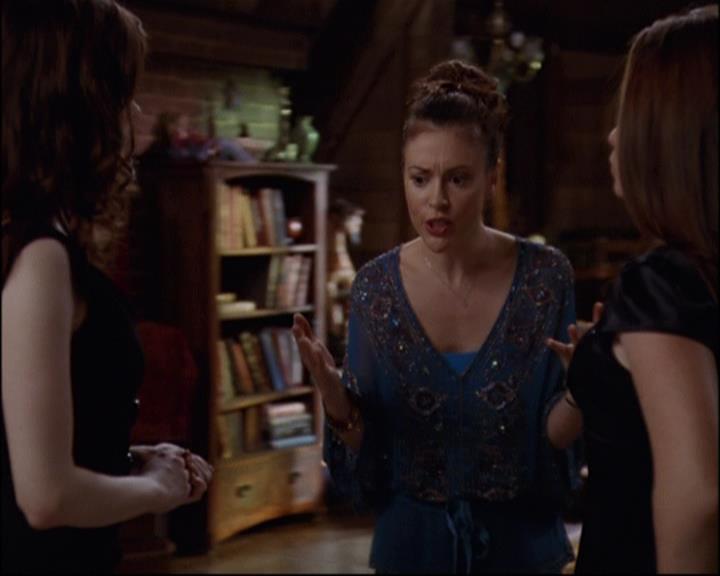 Charmed-Online-dot-net_810VayaConLeos1899.jpg