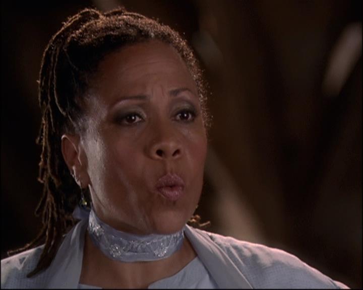 Charmed-Online-dot-net_810VayaConLeos2006.jpg