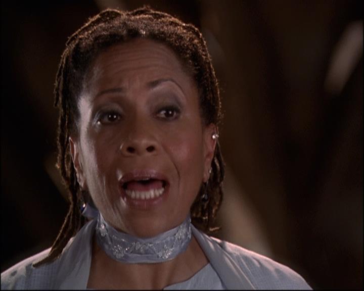 Charmed-Online-dot-net_810VayaConLeos2018.jpg
